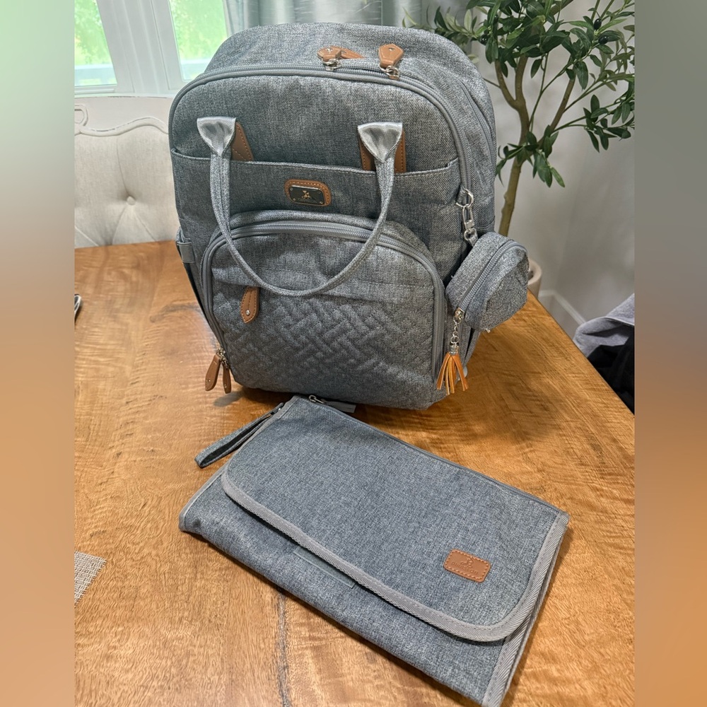 Dikaslon Gray Diaper Bag Backpack with Changing Pad
